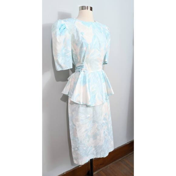 Blue/White 80s Peplum Dress - Picture 6 of 7
